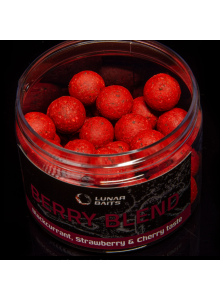 Boiliai Lunar Bait Berry Blend 15 mm - upeņu, zemeņu un ķiršu maisījums